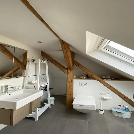 Chic Flat In Between Vineyards