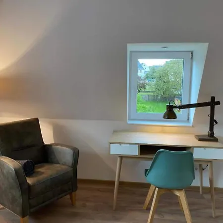 Chic Flat In Between Vineyards